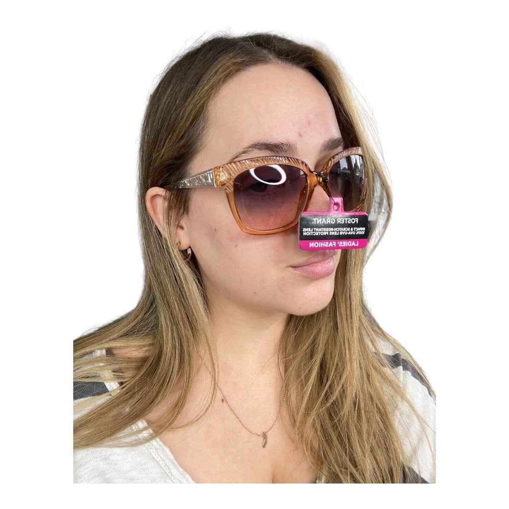 Foster Grant Textured Oversize Sunglasses